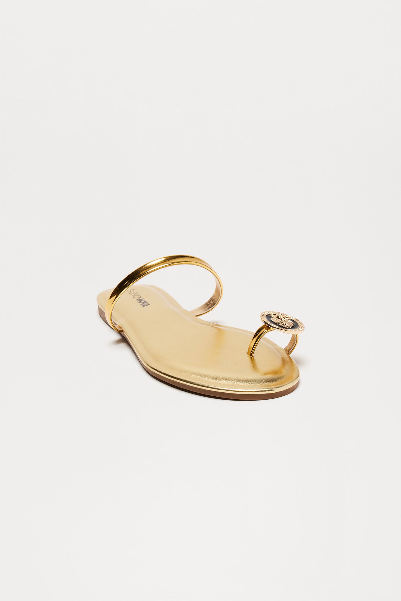Chic Black & Gold Flat Sandals with Toe Hardware – Round Toe & Comfortable Heel – Imported
