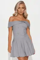Chic Off-Shoulder Pleated Mini Dress with Double Breasted Design - Slate Grey & Hot Pink(Slate Grey,XS)