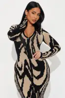 Elegant Black Collared Sweater Midi Dress with Long Sleeves & Front Slit(Black/combo,XS)