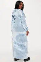 Tie Dye Hooded Maxi Dress with Long Sleeves & Front Pocket – Stretchy & Unique Design (Blue/Combo)(Blue/combo,XS)