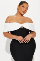 Sexy Off-Shoulder Bandage Maxi Dress with Keyhole Back & Slit - Stretchy Polyester - Black/White(Black/White,XS)