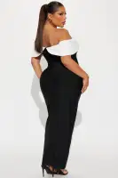 Sexy Off-Shoulder Bandage Maxi Dress with Keyhole Back & Slit - Stretchy Polyester - Black/White(Black/White,XS)