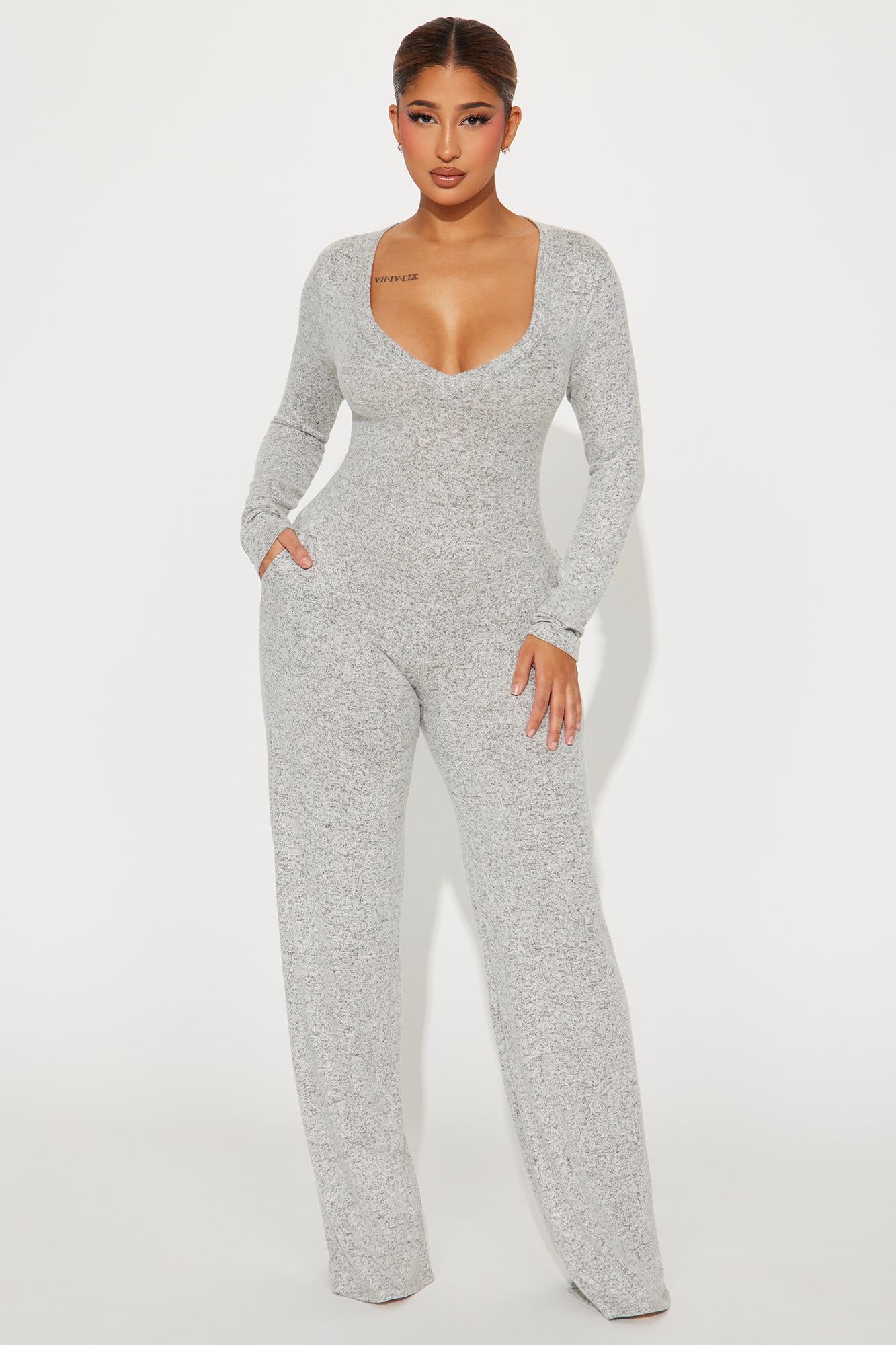 V Neck Long Sleeve Wide Leg Stretch Jumpsuit