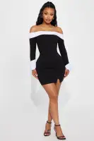 Sexy Off-Shoulder Mini Dress with Back Zipper & Slit - Black/White Stretch Rayon Blend(Black/White,XS)