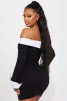 Sexy Off-Shoulder Mini Dress with Back Zipper & Slit - Black/White Stretch Rayon Blend(Black/White,XS)