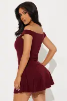 Chic Off-Shoulder Mini Dress with Tie Waist – Stretchy & Flirty in Wine(Wine,XS)