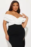 Elegant Off-Shoulder Maxi Dress with High Slit - Black & White Options(Black/White,XS)